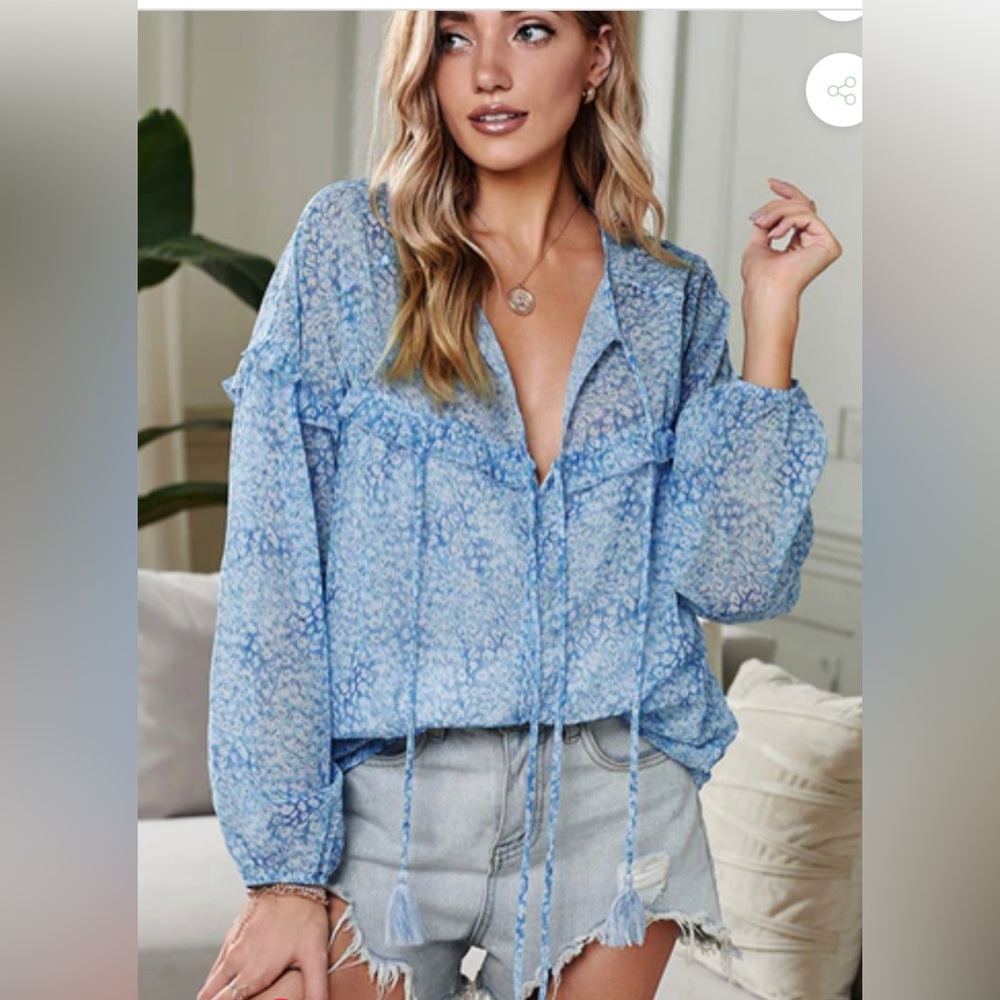 NWT Lovestitch Blue Floral Long Sleeve Peasant Top Size Large